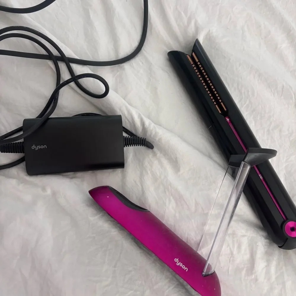 DYSON Air Straight Hair Tool Black Pink Wireless Block Hair Straightener B6